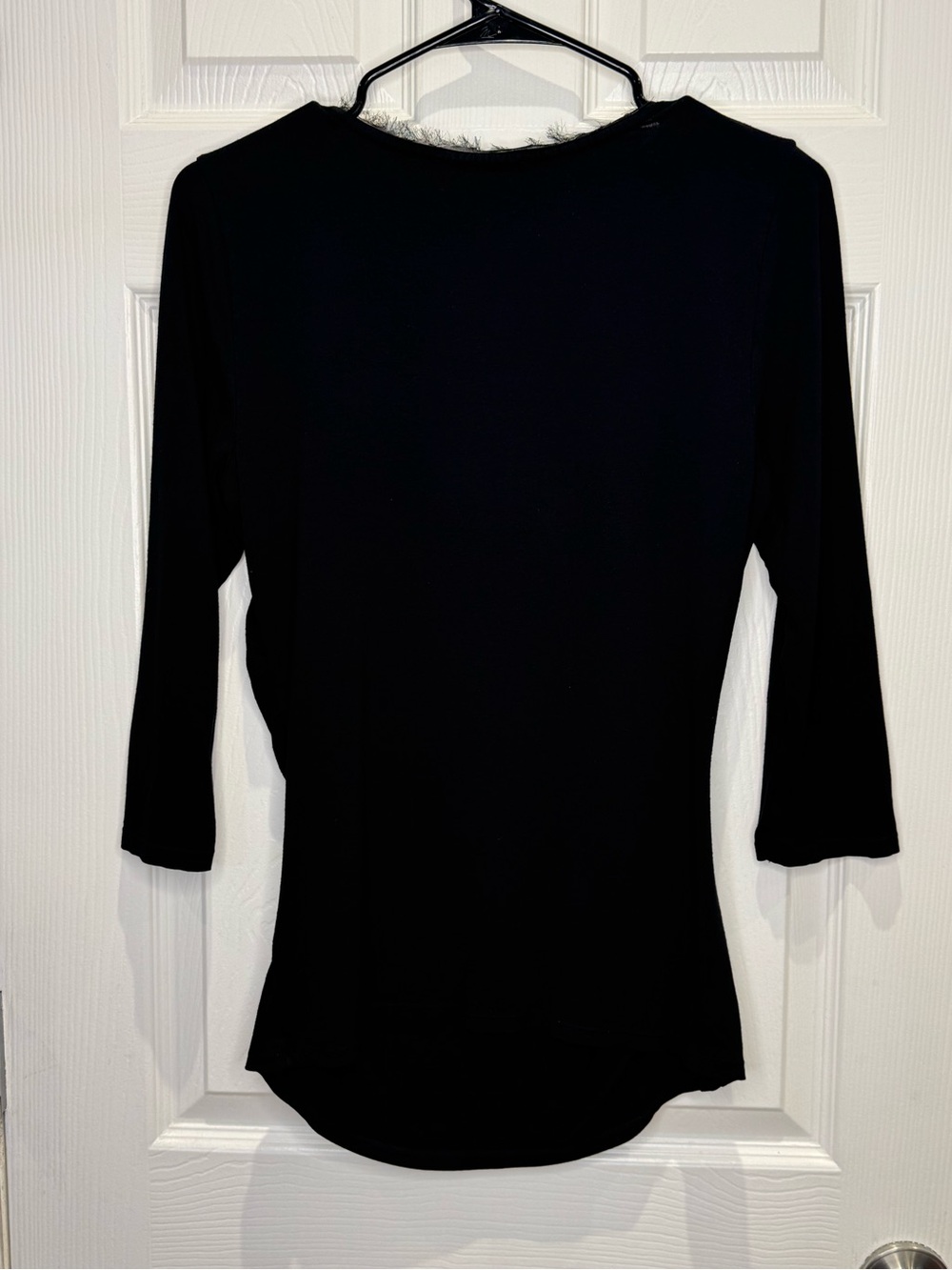 White House Black Market Women's Small Black Scoop Neck Feathered Sequin - Picture 2 of 6